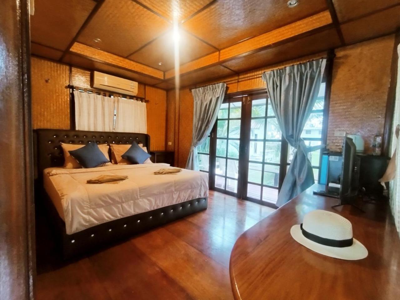 Koh Kood Neverland Beach Resort Ko Kut Exterior foto